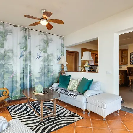 Bom Sucesso With Jacuzzi By Madeira フンシャル