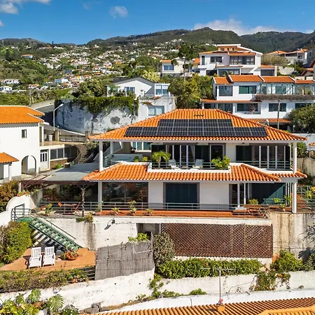 Bom Sucesso With Jacuzzi By Madeira * Funchal (Madeira)