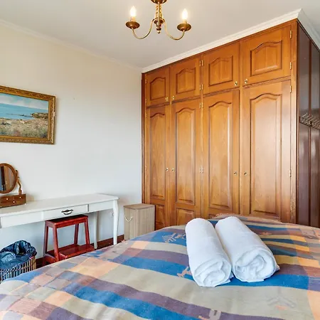 Vakantiehuis Bom Sucesso With Jacuzzi By Madeira *