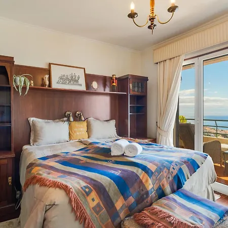 Bom Sucesso With Jacuzzi By Madeira * Funchal (Madeira)