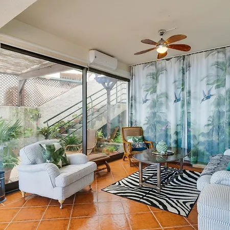 Сasa de vacaciones Bom Sucesso With Jacuzzi By Madeira *