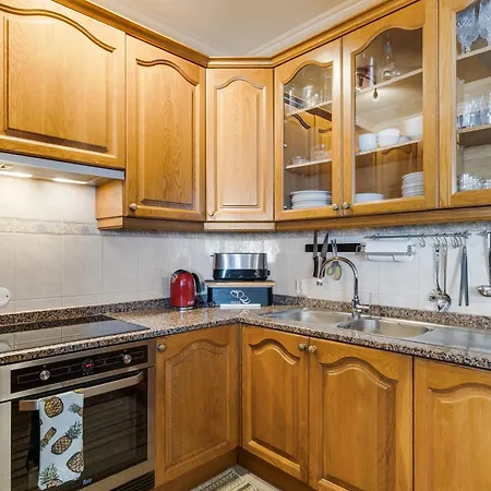 Bom Sucesso With Jacuzzi By Madeira Сasa de vacaciones