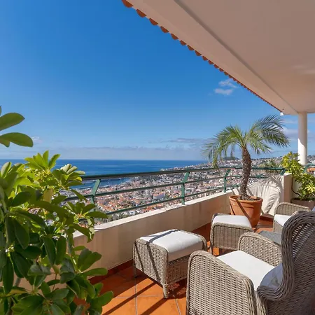 Bom Sucesso With Jacuzzi By Madeira *